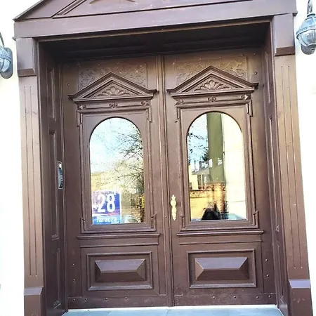 アパート Jaracza 28/9 *