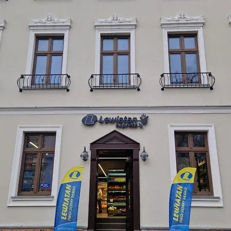 Jaracza 28/9 アパート *