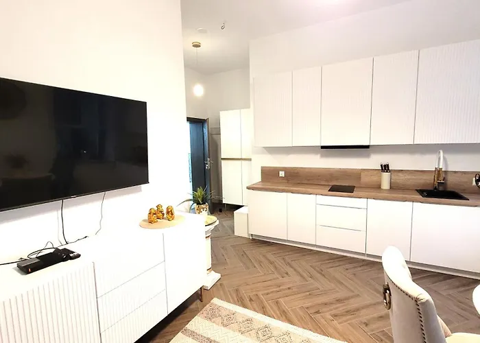 Apartament Jaracza 28/9 *