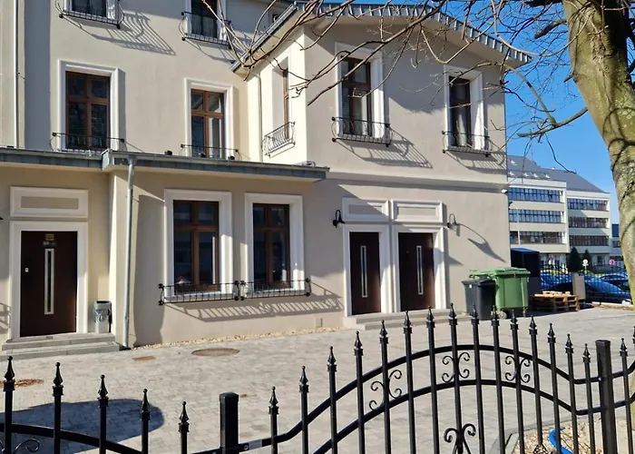 Jaracza 28/9 * Słupsk